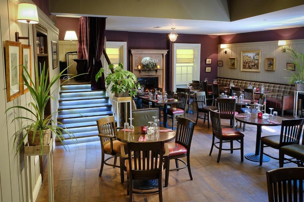 Hotel Horse & Hound Delgany Exterior foto